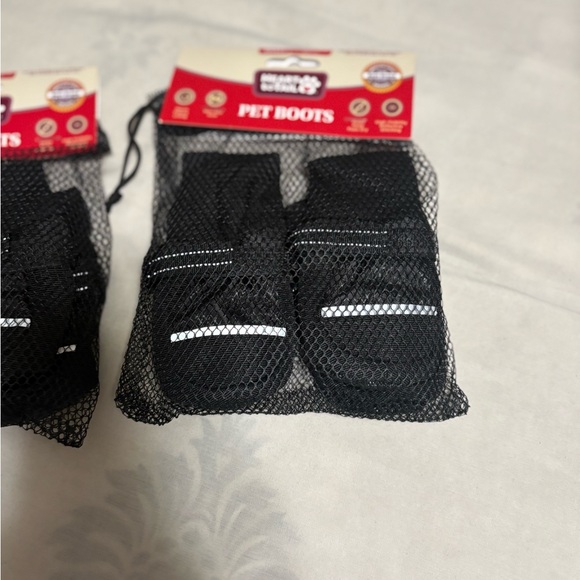 Heart to Tail Black Pet Boots - Picture 6 of 7